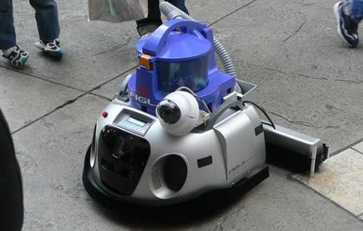 Рисунок 10. Робот-пылесос Figla Robot для уборки вне помещений.